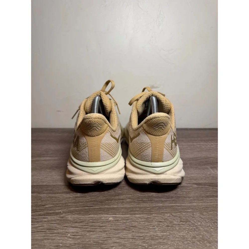 Hoka Clifton 9 Running Shoes Athletic Wheat Gardenia Tan Men 8.5 D Women 10